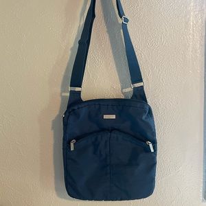 Baggallini Purse dark blue Horizon Crossbody Adjustable Strap